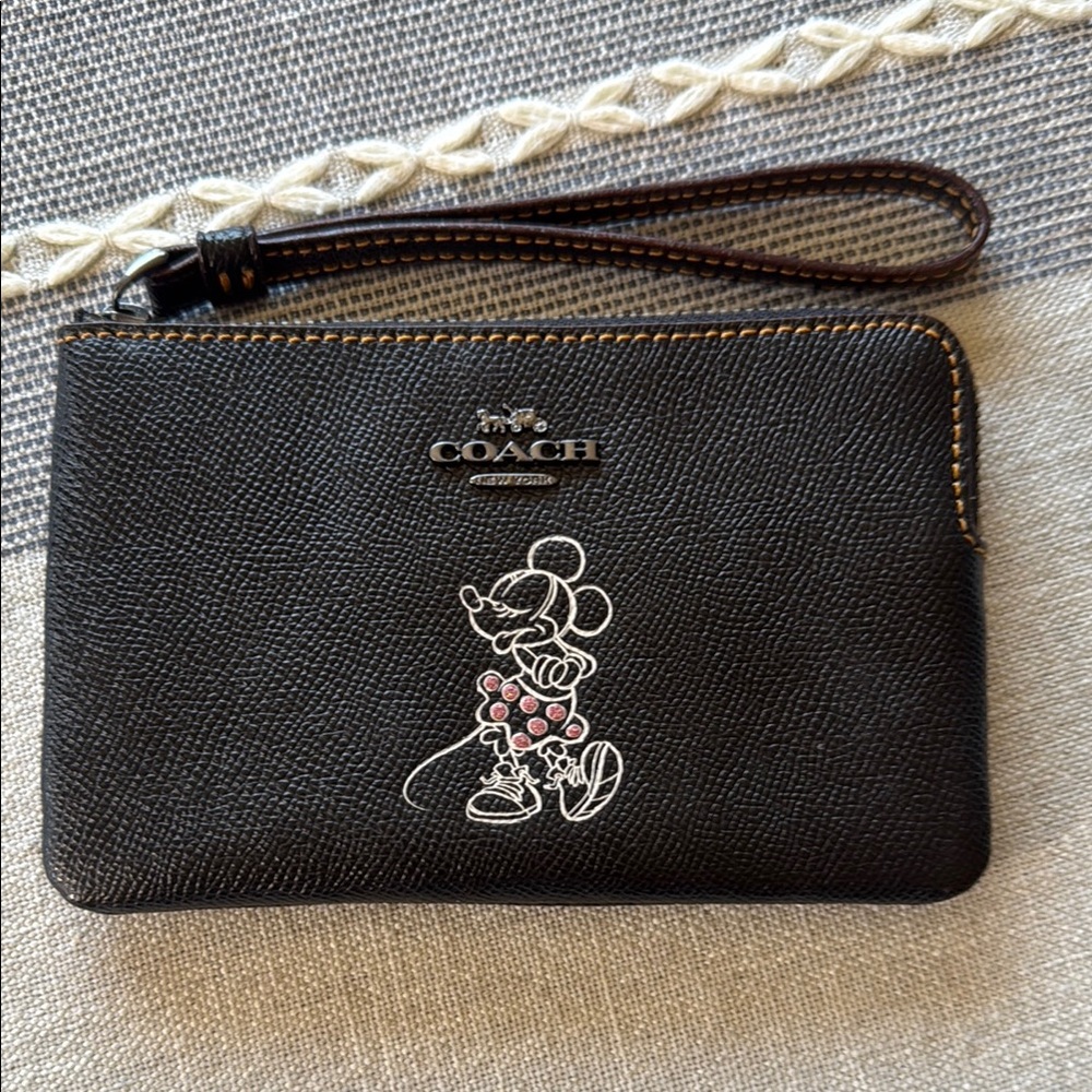 Coach X Disney Black Wristlet with Minnie Mouse Design EUC